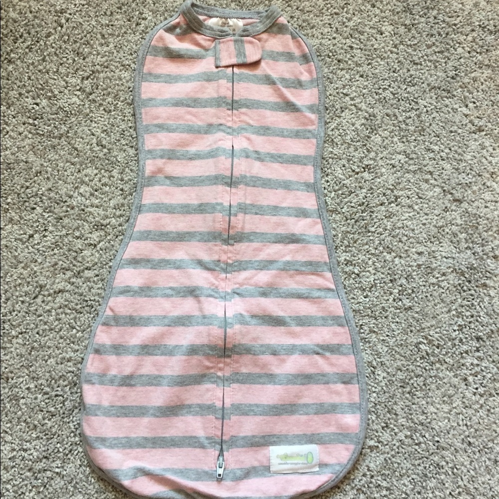 Woombie 0-3 months Pink and Gray